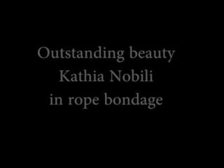 Τέλειο slaves παρουσιάζονται: outstanding beauty kathia nobili.