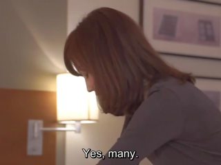 Subtitled cfnm japans hotel milf massage leads naar afrukken