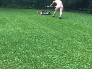 Mowing grass naked: mugt naked women in jemagat öňünde hd porno video