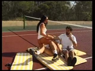 laura angel dped on tennis court