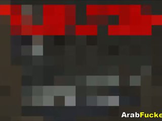 Desperate arab kūrva takes 2 cocks už grynieji