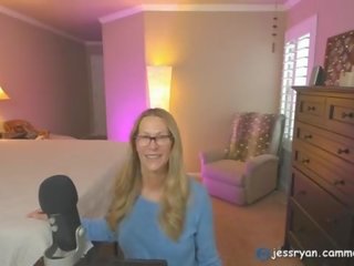 Máma jsem rád šoustat camgirl jess ryan gives an honest čurák rating jessryan&period;manyvids&period;com