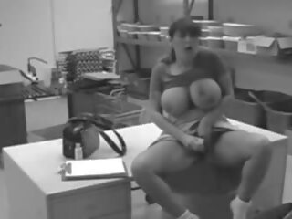 Brounwen Secretary with Enormous Breasts Masturbates in the Office