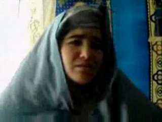 Tajik गर्ल गड़बड़ द्वारा एक pashton guy