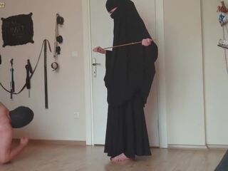 Muslim husmor canes fett slav