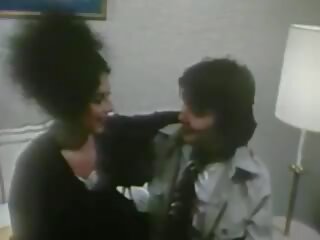 Hotel utcalány 1975: ingyenes sexing porn� videó b5
