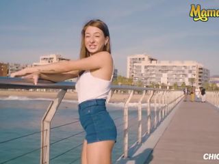 Chicasloca - sandra wellness mic rus gagica afara sex cu ei boyfriend la the plaja